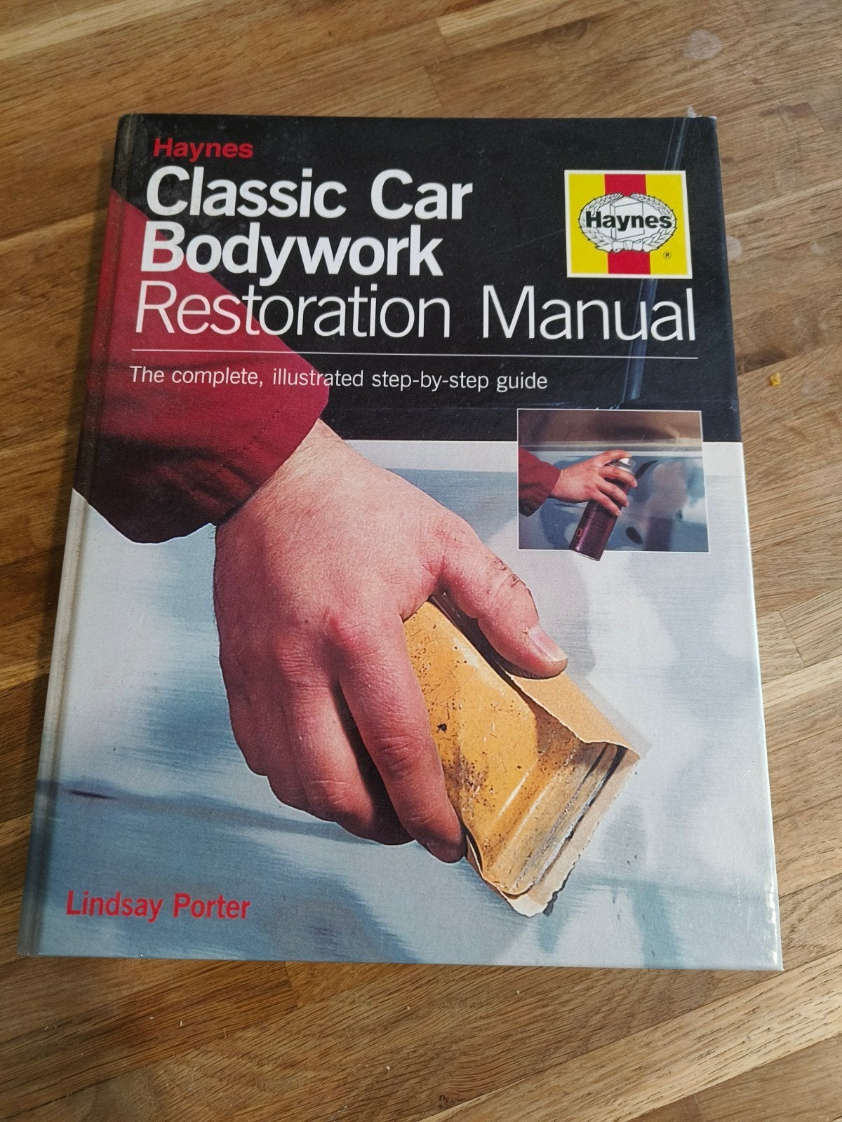 Classic car bodywork boek, Enlèvement