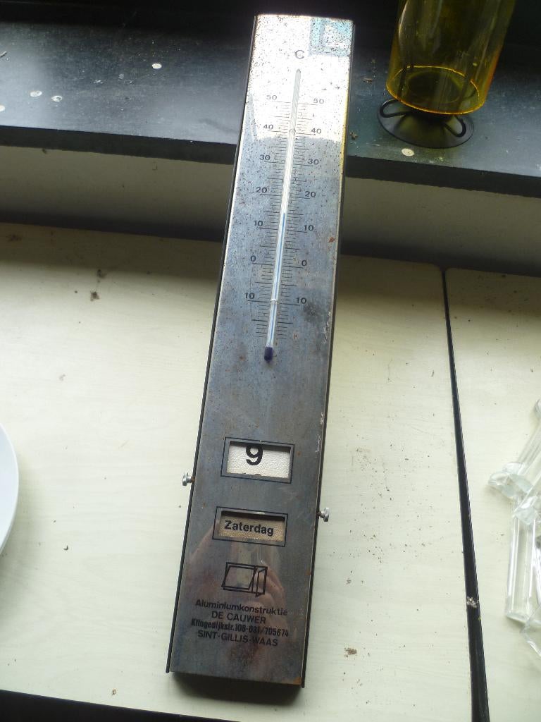 VINTAGE THERMOMETER MET DATUMKALENDER, Antiek en Kunst, Ophalen