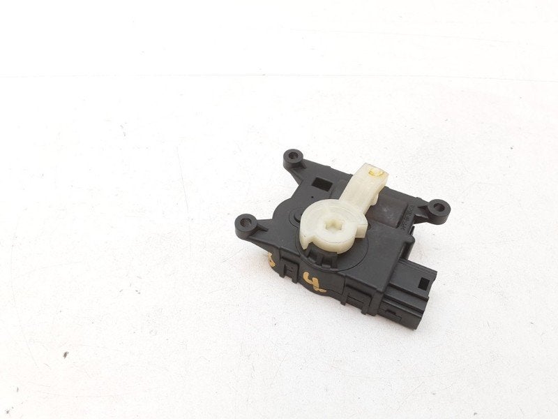 ACTIONNEUR MOTEUR VOLET CHAUFFAGE Mazda MX-5 (ND), Utilisé, Mazda