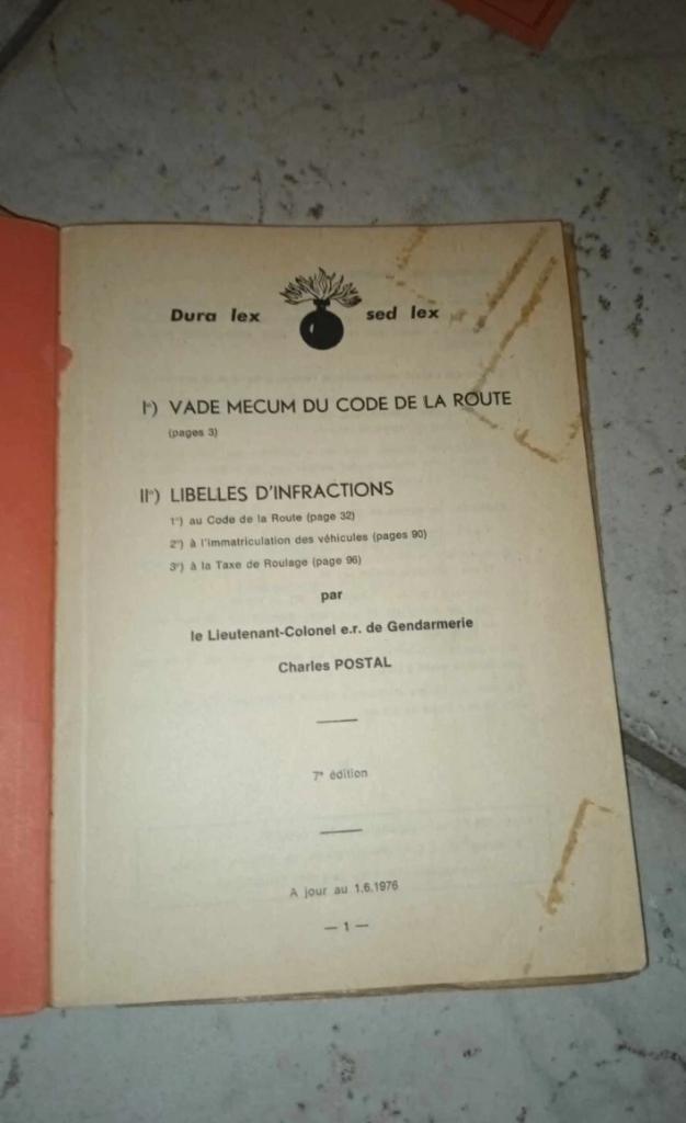 Livre Vade-Mecum Code de la Route Gendarmerie belge 1978, Enlèvement ou Envoi, Gendarmerie, Livre ou Revue