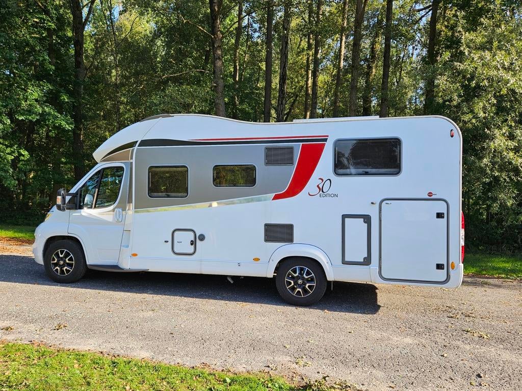 Bürstner Ixeo Time IT 726 | 4p. camper in uitstekende staat, Caravans en Kamperen, Mobilhomes, Particulier, tot en met 4, Integraal