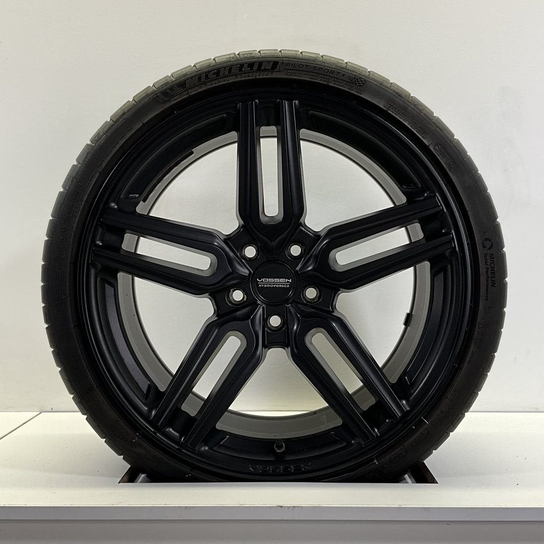 BMW 1 SERIE F40 VOSSEN BREEDSET VELGEN + ZOMERBANDEN 19 INCH, Auto-onderdelen, 19 inch, Gebruikt, -, 265 mm