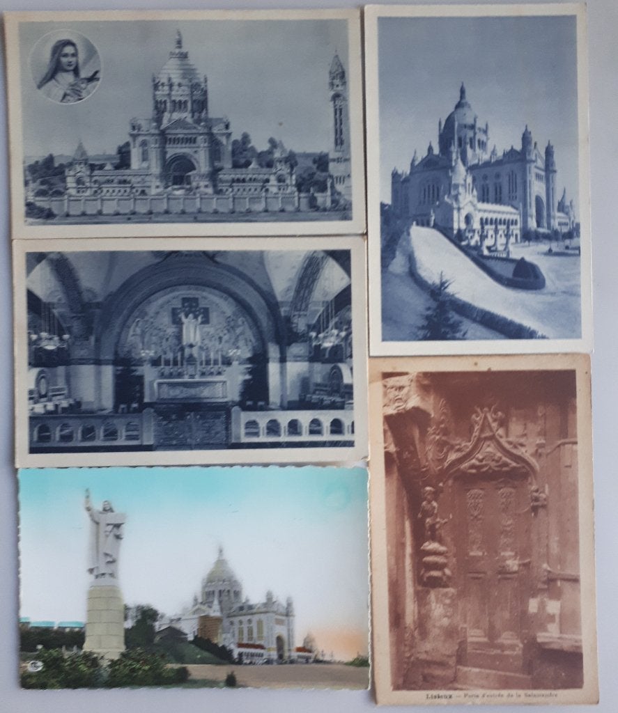 5 Oude postkaarten LISIEUX St-Thérésie de Carmel Ref.R1, Verzamelen, Postkaarten | Buitenland, Ophalen of Verzenden, 1920 tot 1940