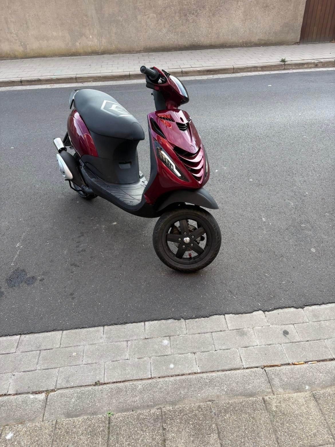 Zip 70cc, Vélos & Vélomoteurs, Scooters | Piaggio, Enlèvement, Utilisé, Zip
