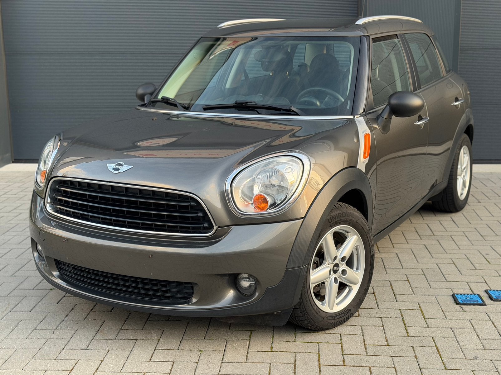 Mini Cooper Countryman 1.6d / Garantie, Autos, Achat, Boîte manuelle, Noir, Radio
