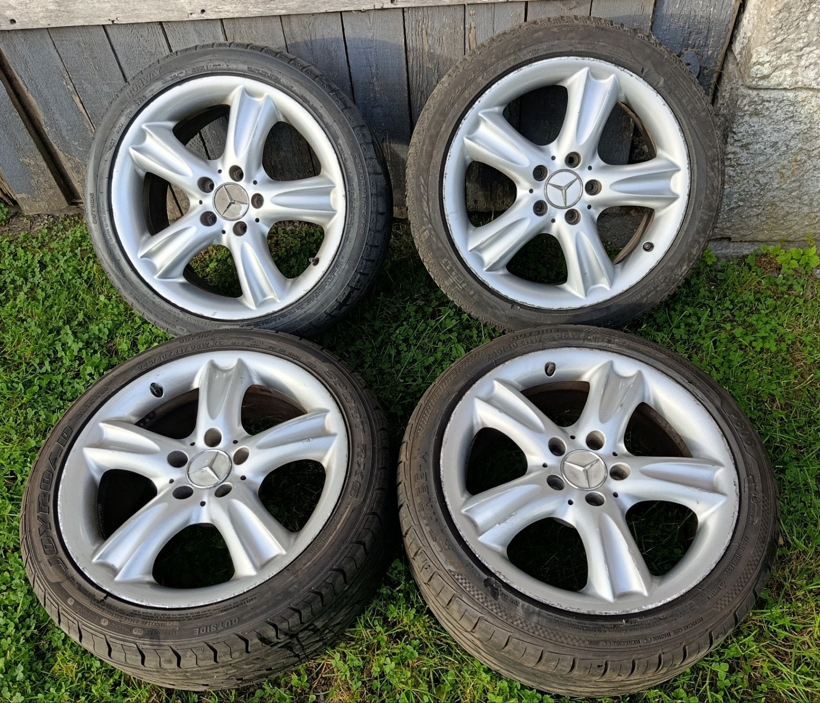 Mercedes 17 inch velgen, Auto-onderdelen, Ophalen, 17 inch, Band(en)