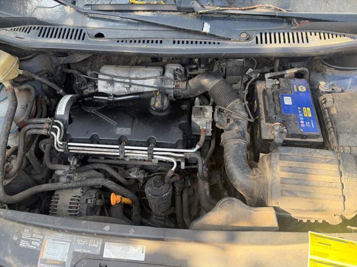 Moteur d'un Volkswagen Caddy, Volkswagen, -, 3 mois de garantie, Utilisé