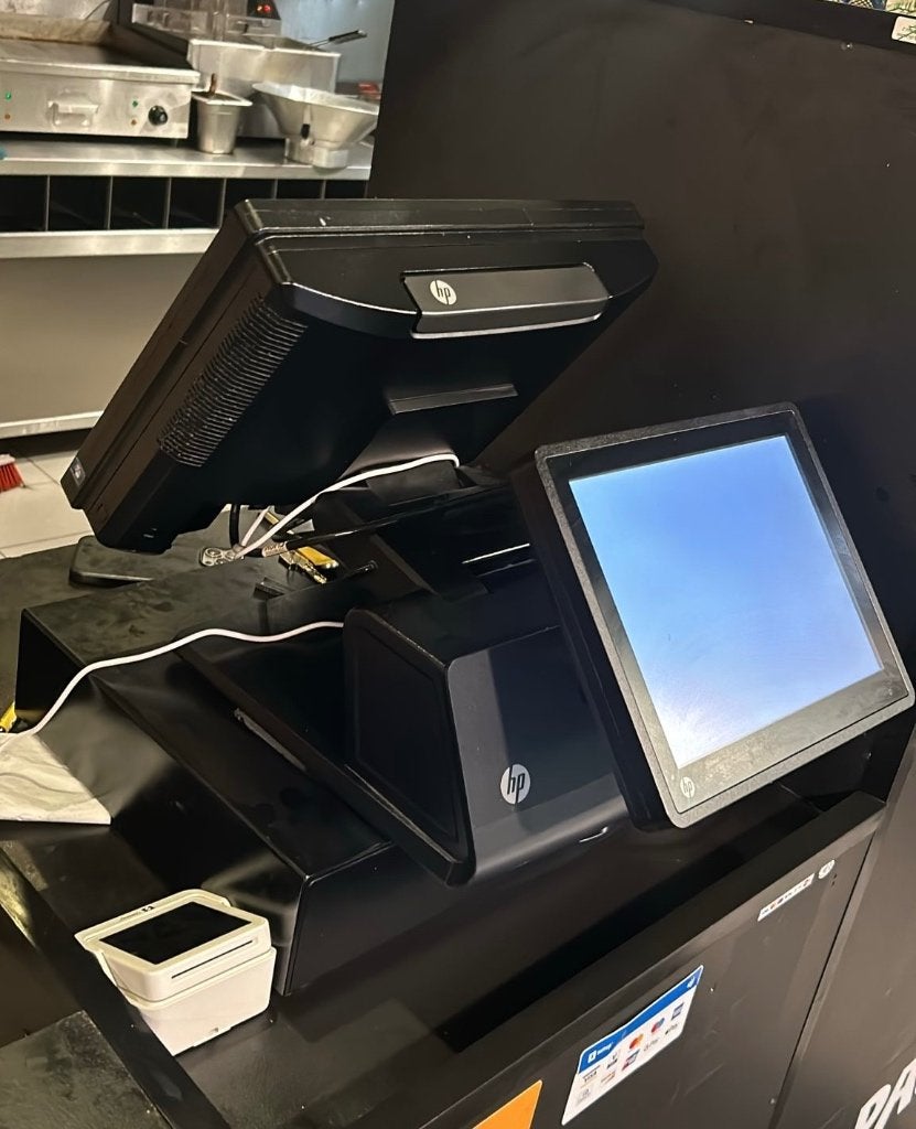 Caisse Enregistreuse Horeca, Enlèvement