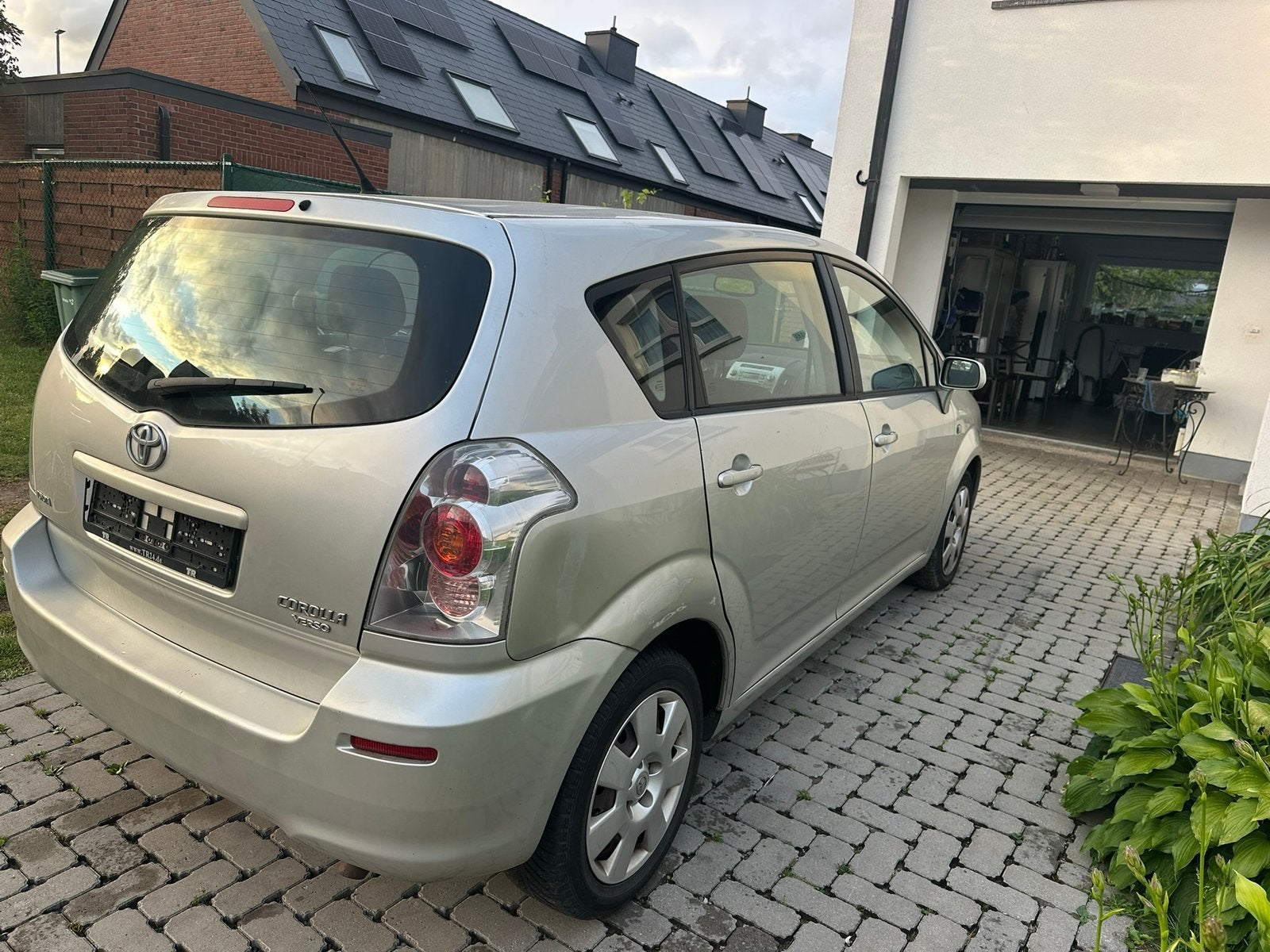 Toyota corolla verso 7 plaats, 4 deurs, Zwart, 4 cilinders, Corolla