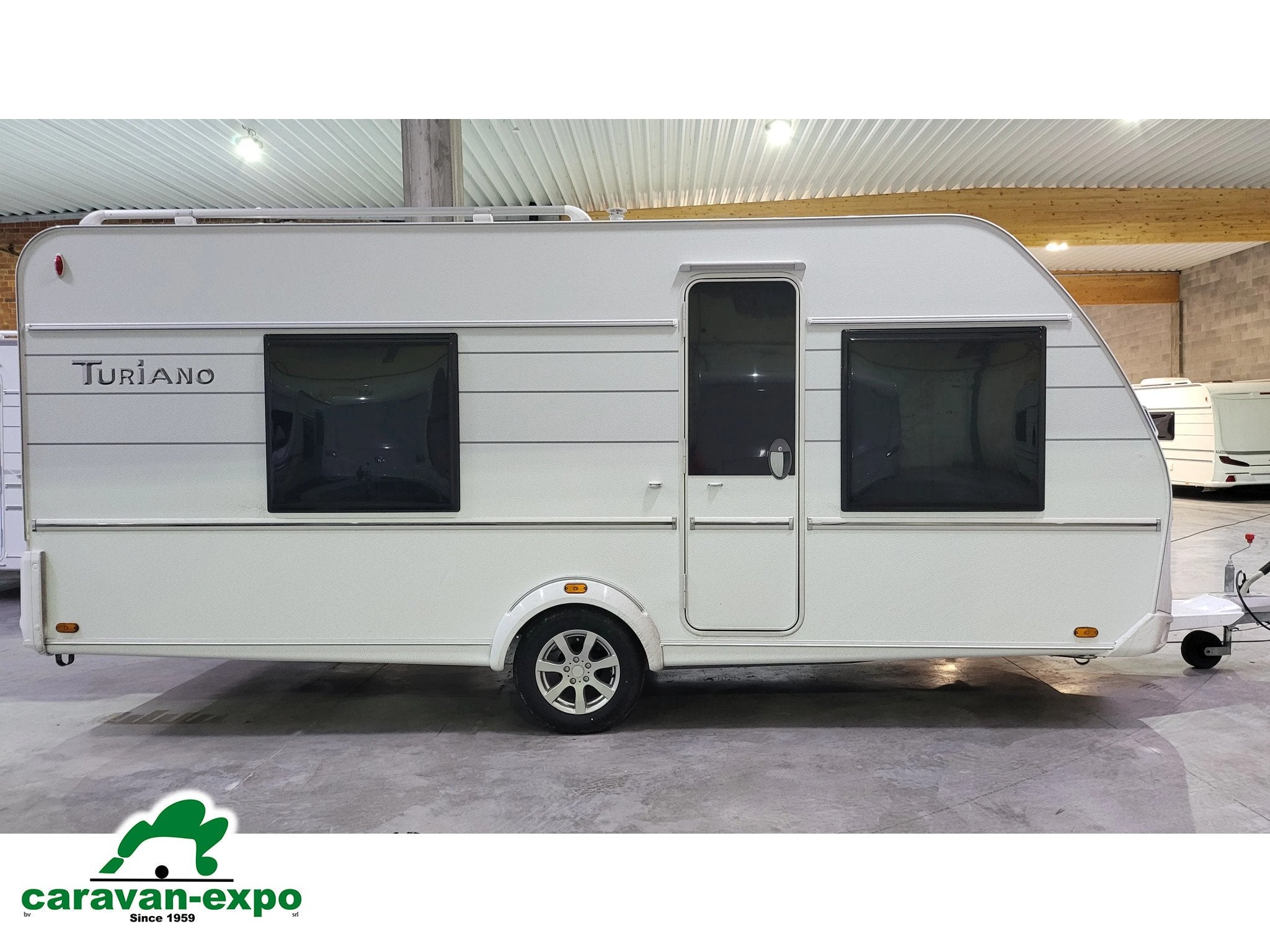 TABBERT Turiano 495 HDT/F 2025, Caravanes & Camping, Caravanes, Entreprise, 1000 - 1250 kg, Jusqu'à 4, Tabbert