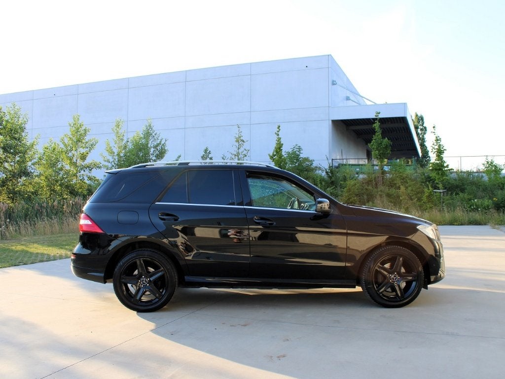 Mercedes-Benz ML250d AMG-pack * 4matic * Navi * Leder * PDC, Auto's, Mercedes-Benz, Automaat, Dealer onderhouden, 4 cilinders