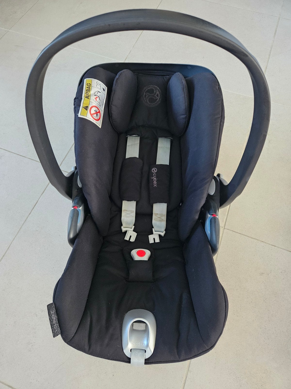 Draagbare autostoel + base +vervolg autostoel Cybex z i-size, Ophalen