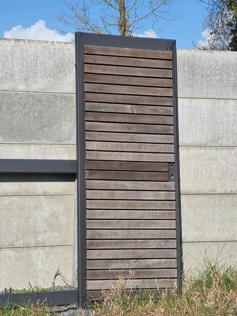 Te koop matzwart/houten metalen poort/deur + metalen frame, Tuin en Terras, Ophalen, Hout