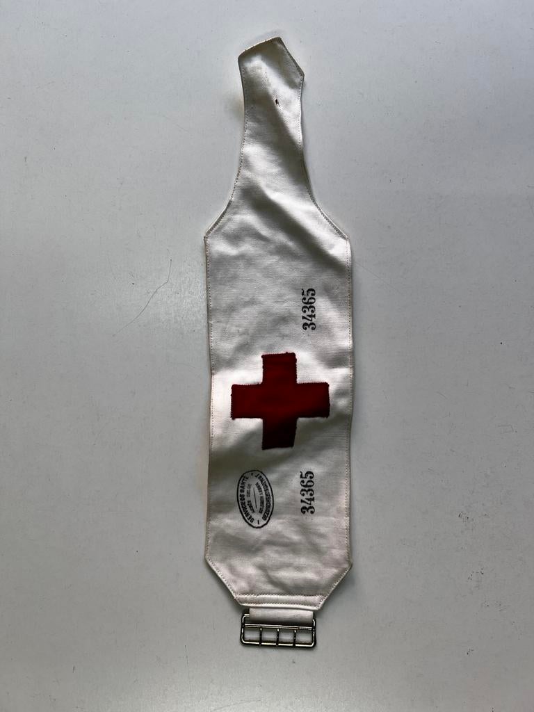 ABL medical band, Verzamelen, Ophalen