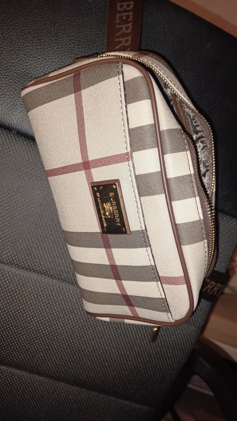 sacoche BURBERRY, Huis en Inrichting, Lampen | Lampenkappen, Ophalen of Verzenden