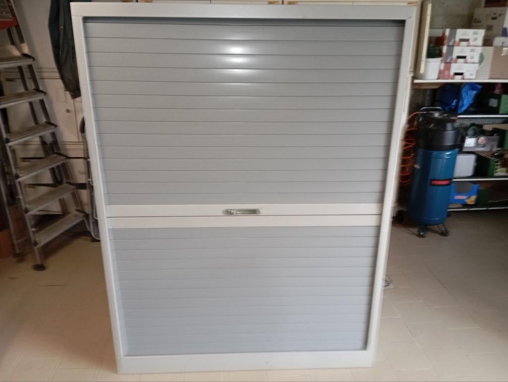 Armoire a volet 3 niveaux, Enlèvement ou Envoi, Comme neuf, Moderne