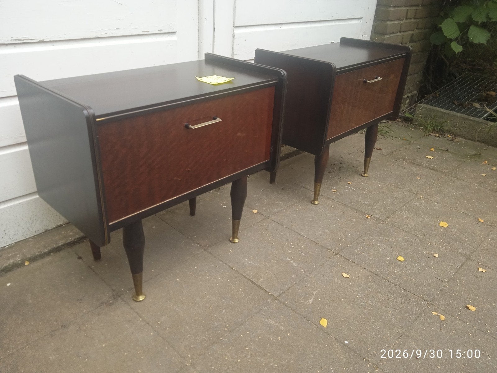 2 tables de chevet des années 1950, table d'appoint, table à, Enlèvement, Comme neuf, Bois