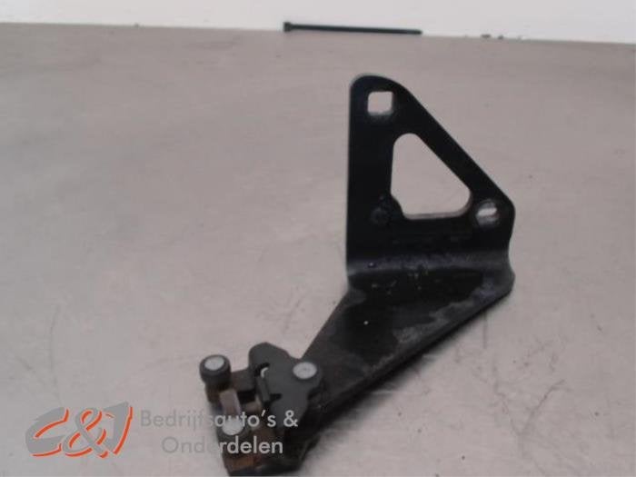 Schuifdeurrol rechts van een Renault Trafic (OV369), Gebruikt, -, Renault, -