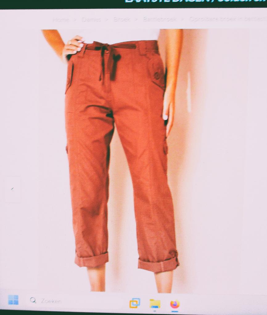 Nieuwe broek , battlestijl oprolbaar, maat 46-48, Kleding | Dames, ANDERE, Overige kleuren, Maat 46/48 (XL) of groter, Nieuw