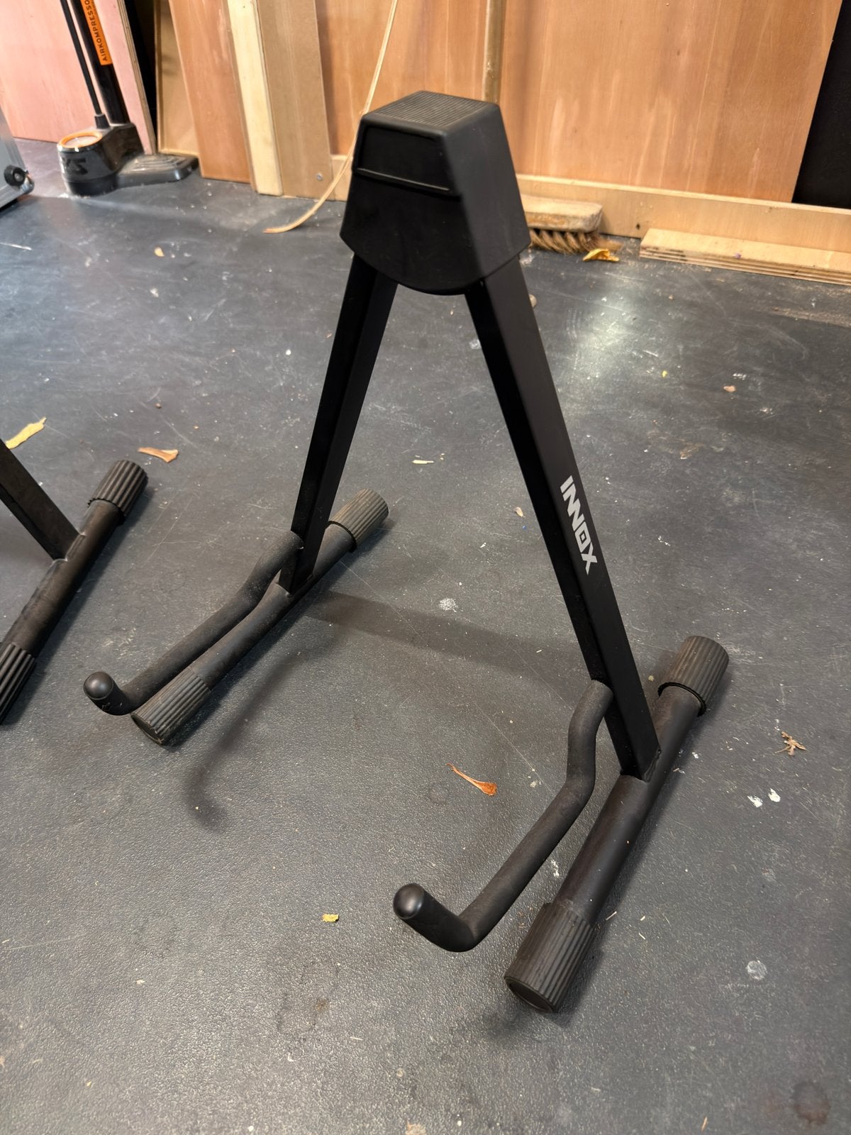 Gitaarstand INNOX, Musique & Instruments, Enlèvement ou Envoi, Comme neuf, Pied pour instrument, Guitare