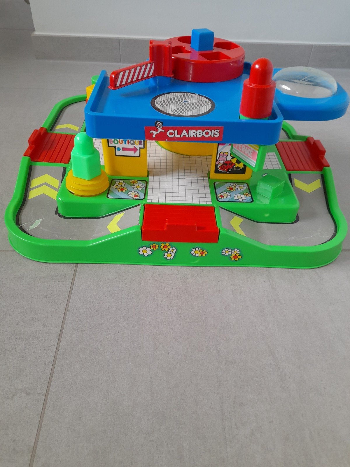 Garage met 4 auto's, Ophalen, Gebruikt, Auto