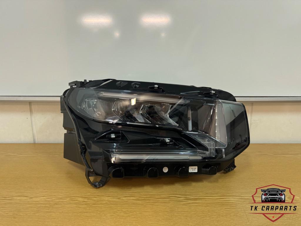 Citroen c3 E-c3 full led koplamp rechts 9851349080, Gebruikt, Citroën, Stellantis N.V., Taurusavenue 1
2132 LS  Hoofddorp, NL
