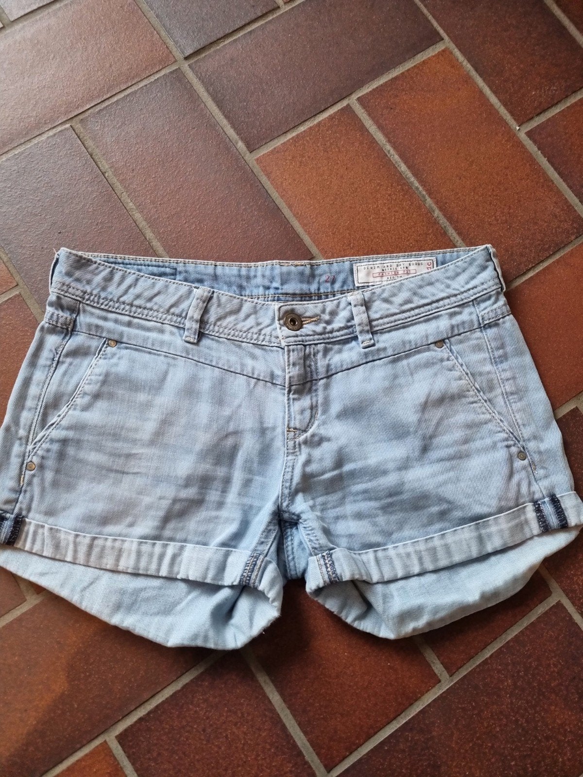 short maat 27 van edc, Ophalen of Verzenden