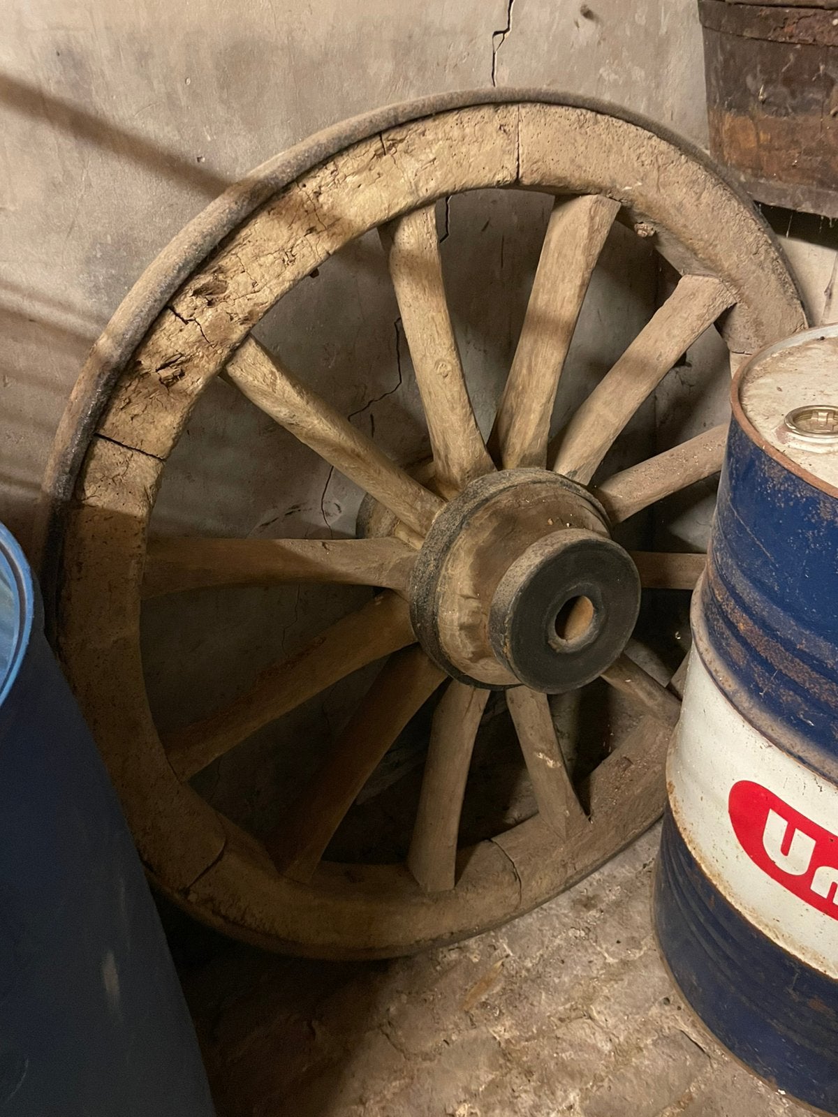 Roue de chariot en bois, Enlèvement, Utilisé