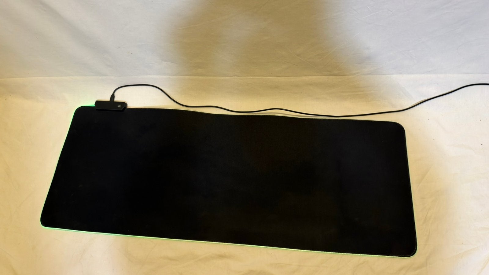 RGB LED XXL Gaming Muismat! 80cm x 30cm! Antislip! Zwart!, Computers en Software, Ophalen of Verzenden, Gaming muismat, Zo goed als nieuw
