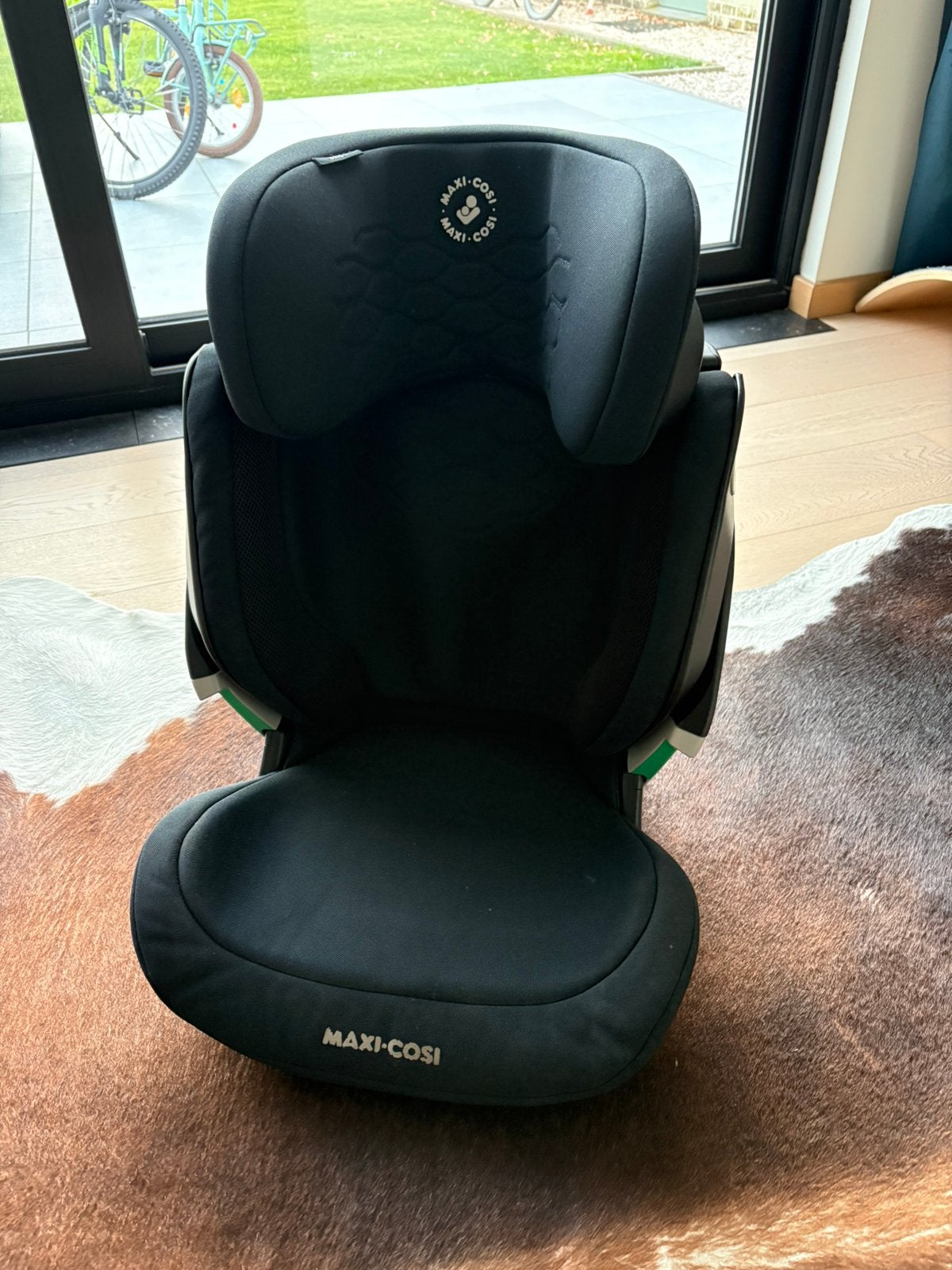 Maxi cosi i-size, Ophalen, Gebruikt, Verstelbare rugleuning, 9 t/m 36 kg