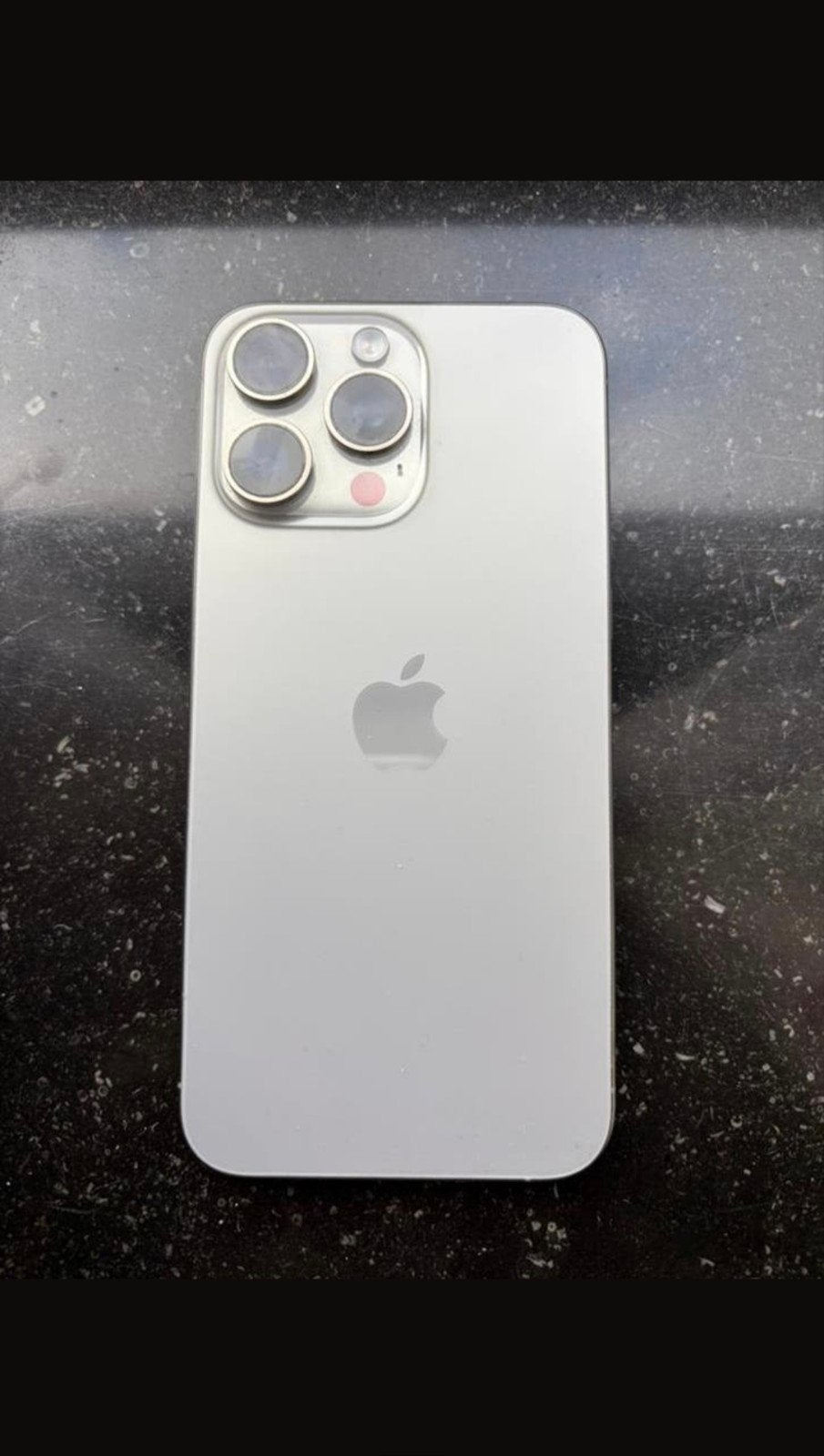 iPhone 15 Pro Max — très bon état, Télécoms, Téléphonie mobile | Apple iPhone, 256 GB, IPhone 15, 86 %, Comme neuf