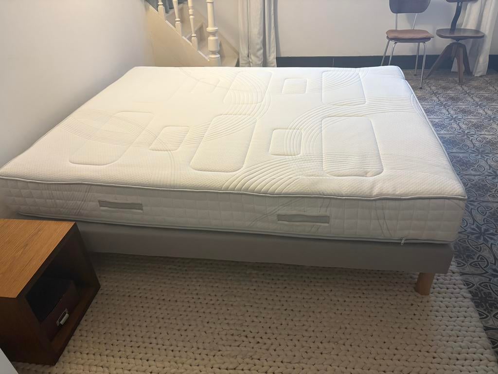 Sommier MERINOS  et matelas SWISSWAY 160*200, Queen size, Comme neuf, Enlèvement, 200 cm