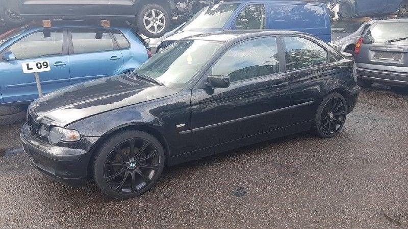 MAITRE CYLINDRE DE FREIN ABS BMW 3 serie Compact (E46 / 5), Sodener Straße 9
65824  Schwalbach, DE, Utilisé, BMW, Continental Aftermarket & Services GmbH