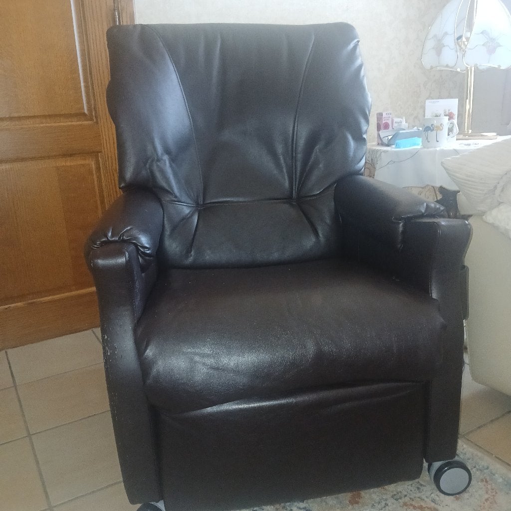 lederen relaxzetel, Huis en Inrichting, Fauteuils, Ophalen, Gebruikt, Klassiek, Leer