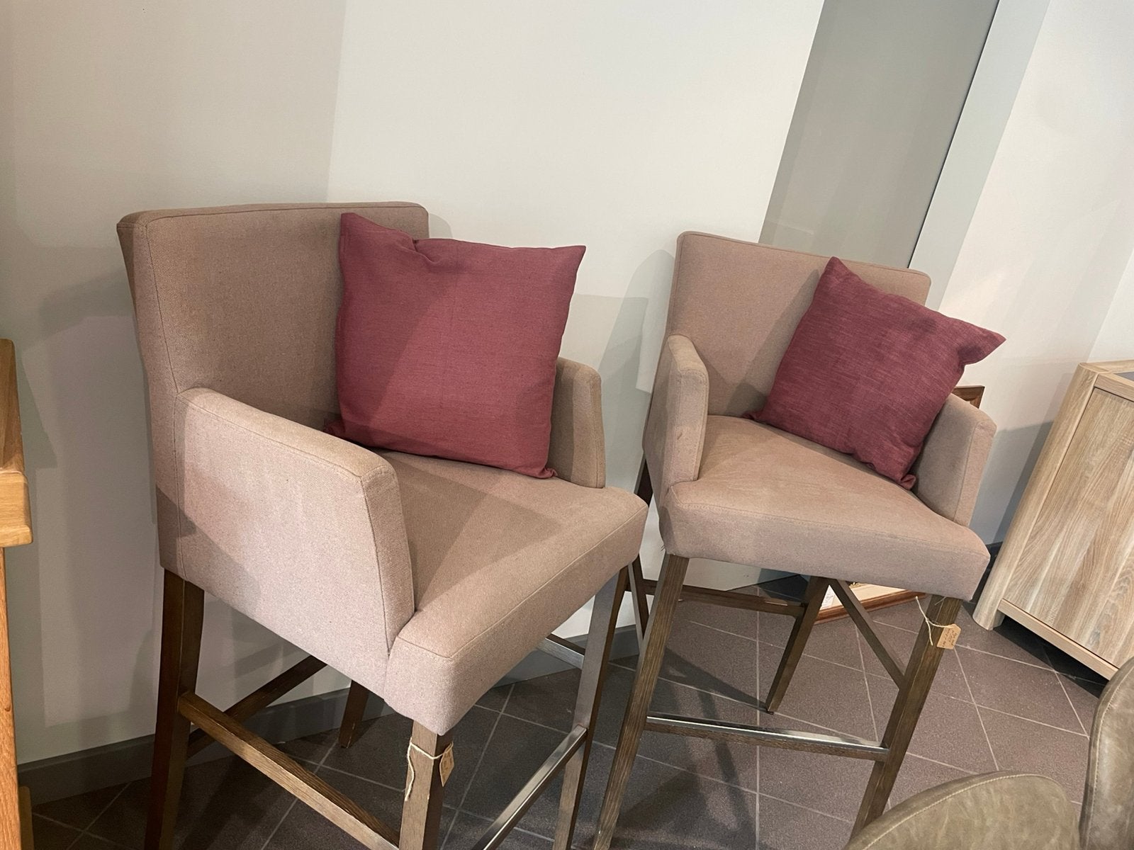 Kwaliteitsvolle hoge barstoelen, Ophalen, Gebruikt