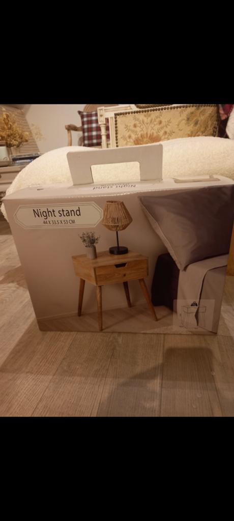 2 tables de chevet, Maison & Meubles, Chambre à coucher | Tables de chevet, Enlèvement