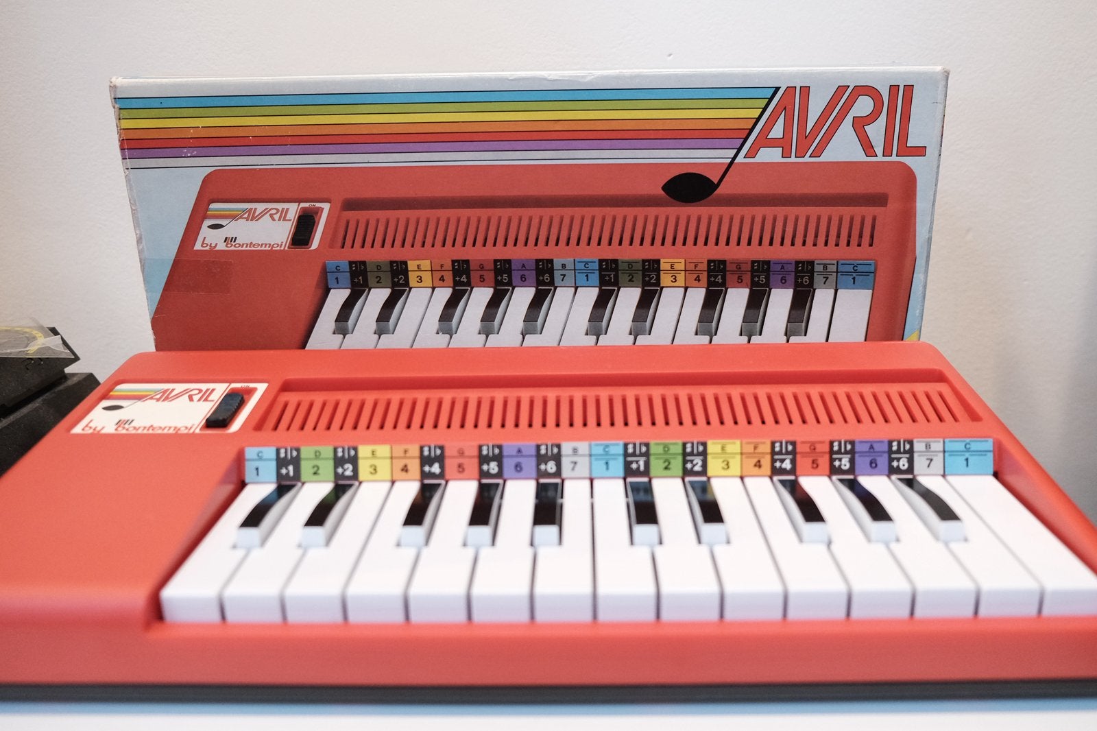 Avril By Bontempi - met originele doos, Muziek en Instrumenten, Keyboards, Ophalen of Verzenden, Gebruikt, Overige aantallen, Overige merken