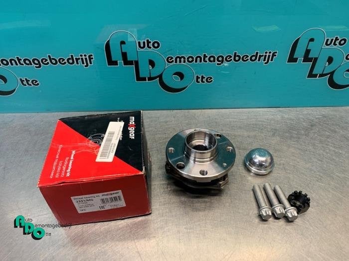 Wiellager voor van een Opel Astra (Astra G 98-), Gebruikt, -, -, Opel