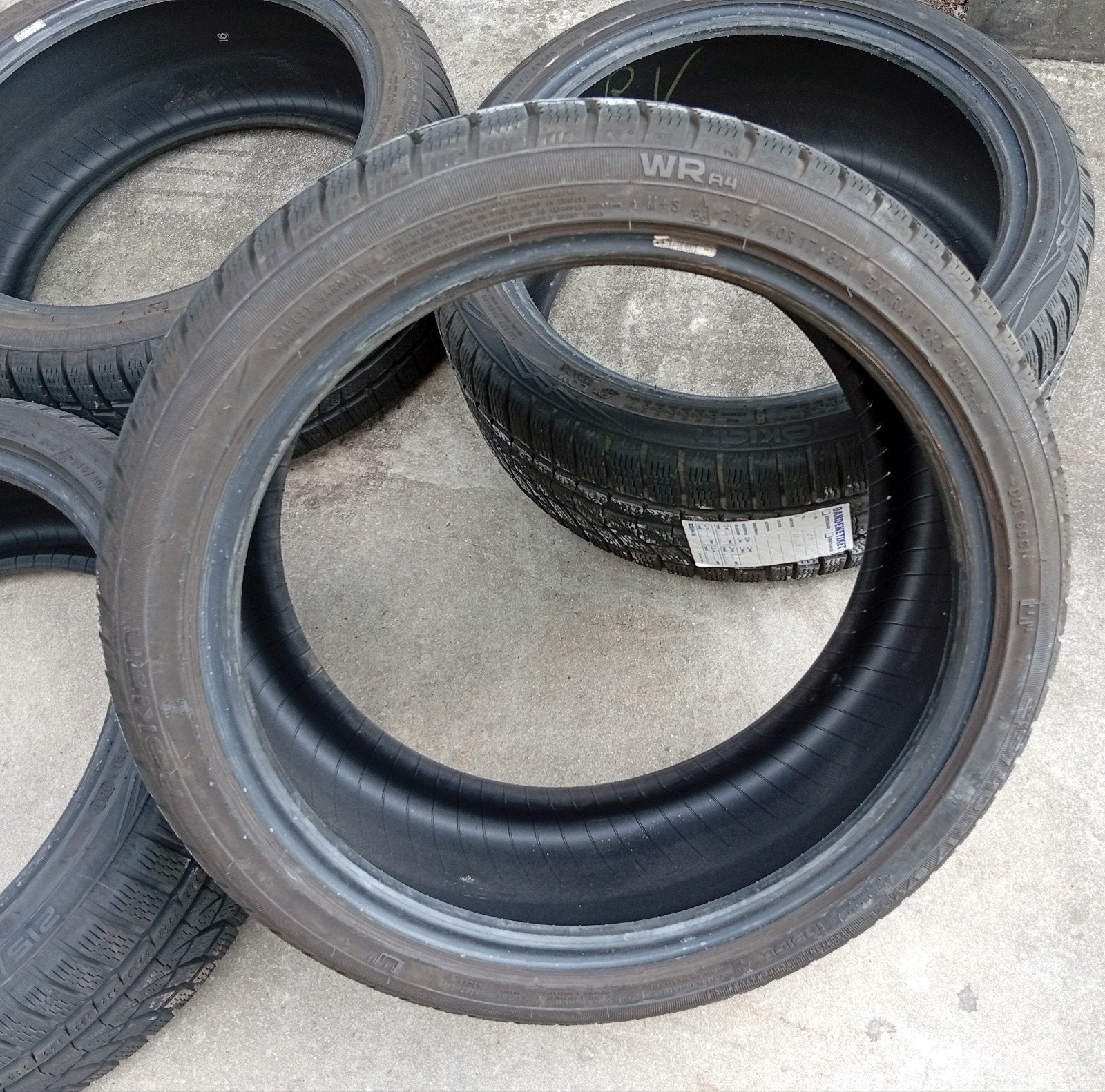 Winterbanden Nokian (4x) 215 40 R17 87V XL 6&7mm profiel ❄️, Ophalen, Gebruikt