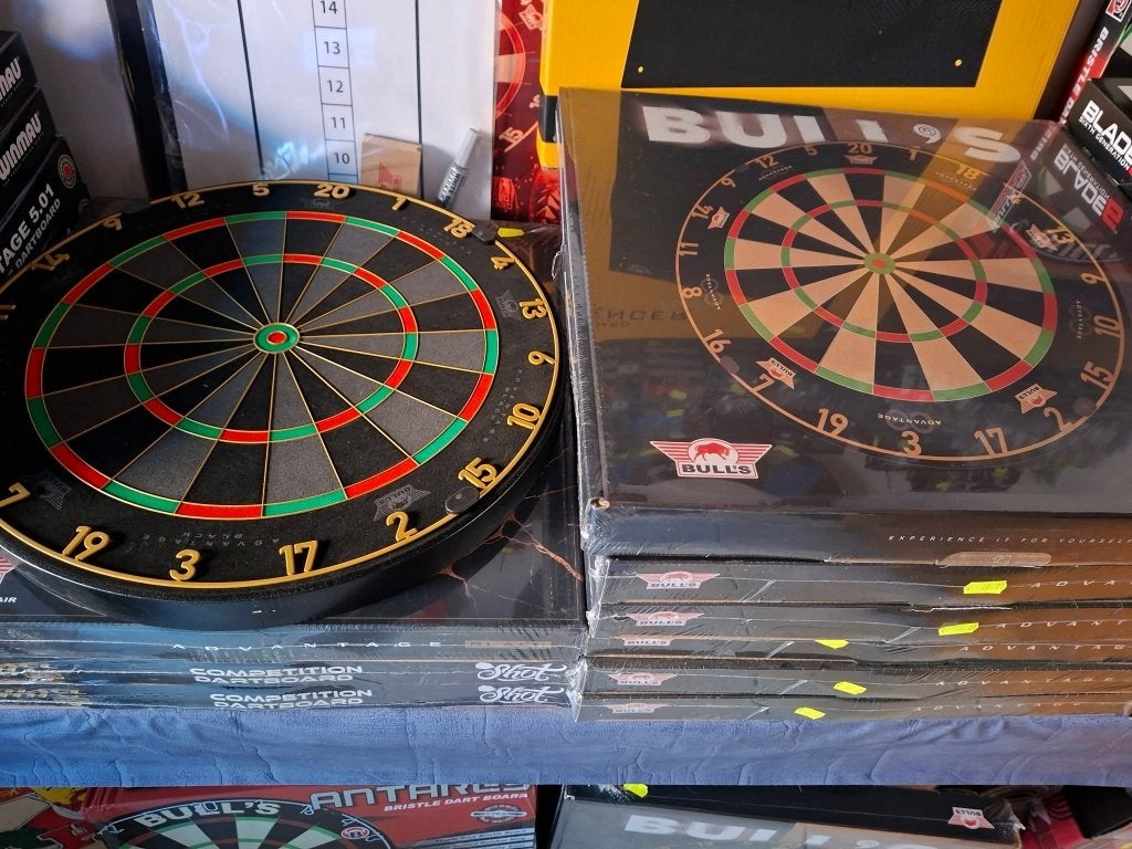Nieuwe Bull s borden in stock aan 70 euro/stuk., Ophalen, Nieuw, Dartbord