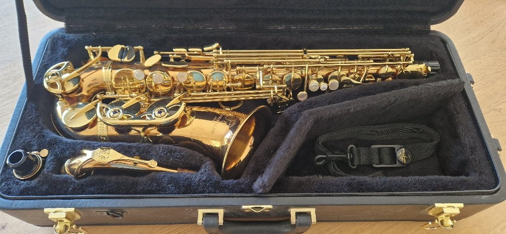 Yanagisawa Alt Bronze A-902, Muziek en Instrumenten, Ophalen, Zo goed als nieuw, Alt, Met koffer