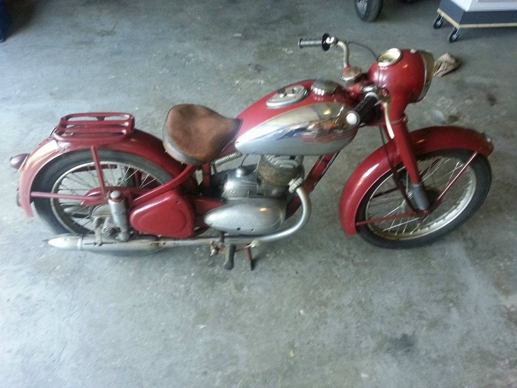 Gevraagd Tsjechische oldtimer motoren Jawa,Cz,Eso,Ogar,ect, Motos, Enlèvement, Utilisé