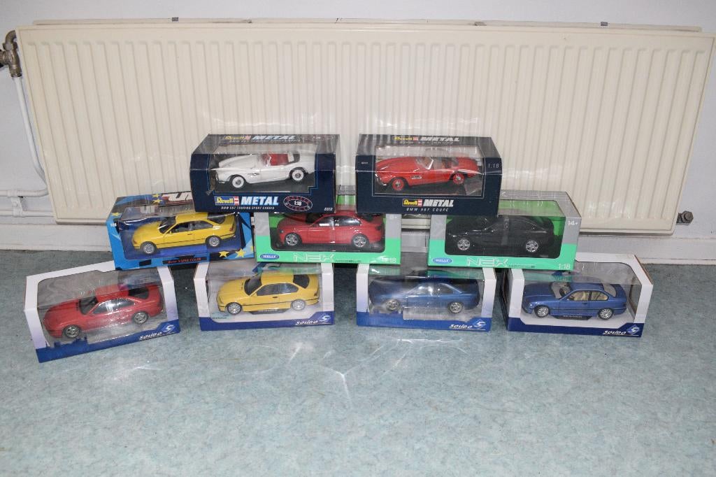 lot 9 miniatuur 1:18 nieuwe BMW auto, Ophalen, Nieuw, Revell