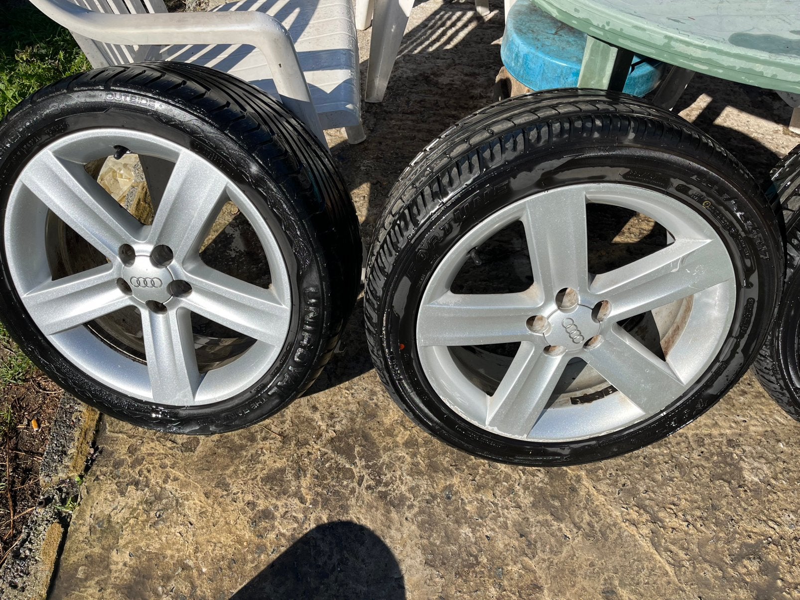 4 jantes Original Audi à 5 branches en 17 pouces, Autos : Pièces & Accessoires, Pneus et Jantes, Pneus été, Véhicule utilitaire