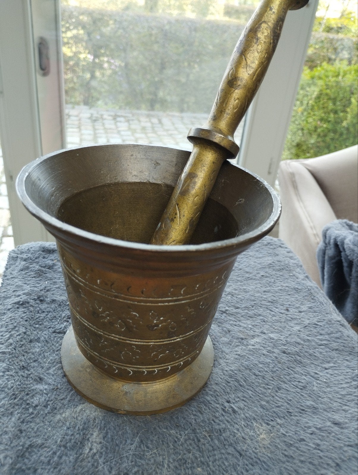 mortier avec pilon, Antiquités & Art, Enlèvement ou Envoi