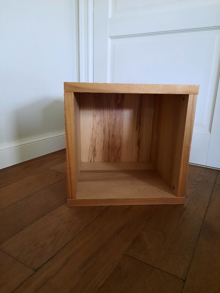 vol houten kist / opbergbox / etagère /, Huis en Inrichting, Kasten | Overige, Ophalen, Zo goed als nieuw