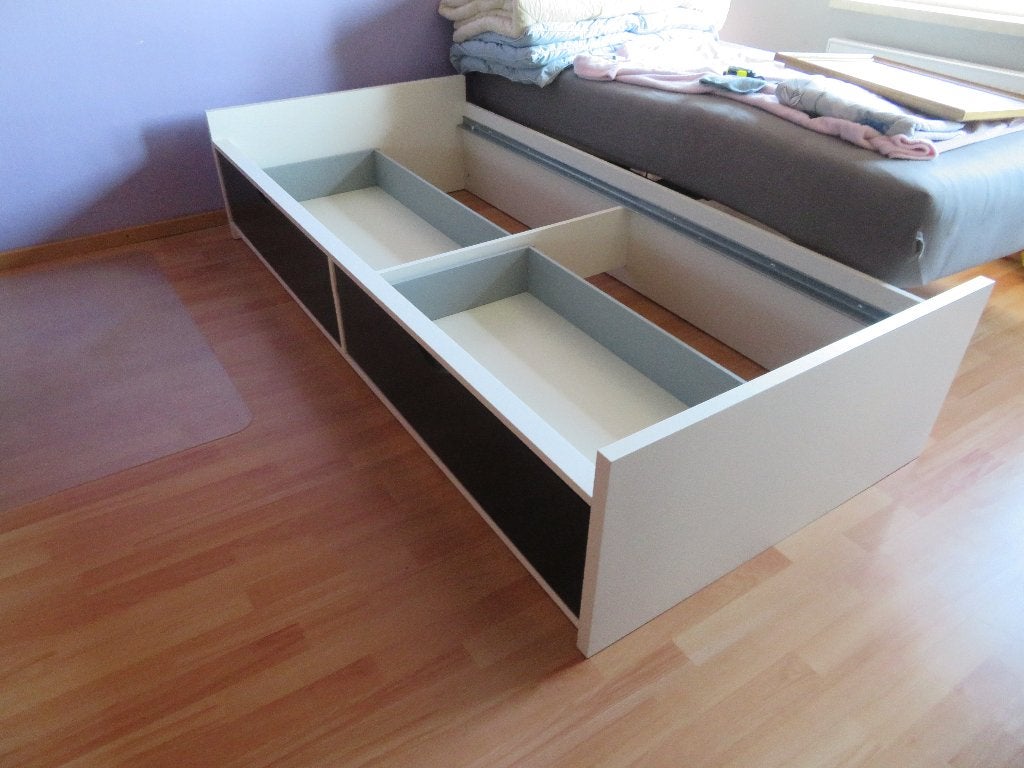 1 persoonsbed merk ODDA met onderbouw laden met matras, Huis en Inrichting, Slaapkamer | Bedden, Ophalen, 100 cm, Eenpersoons
