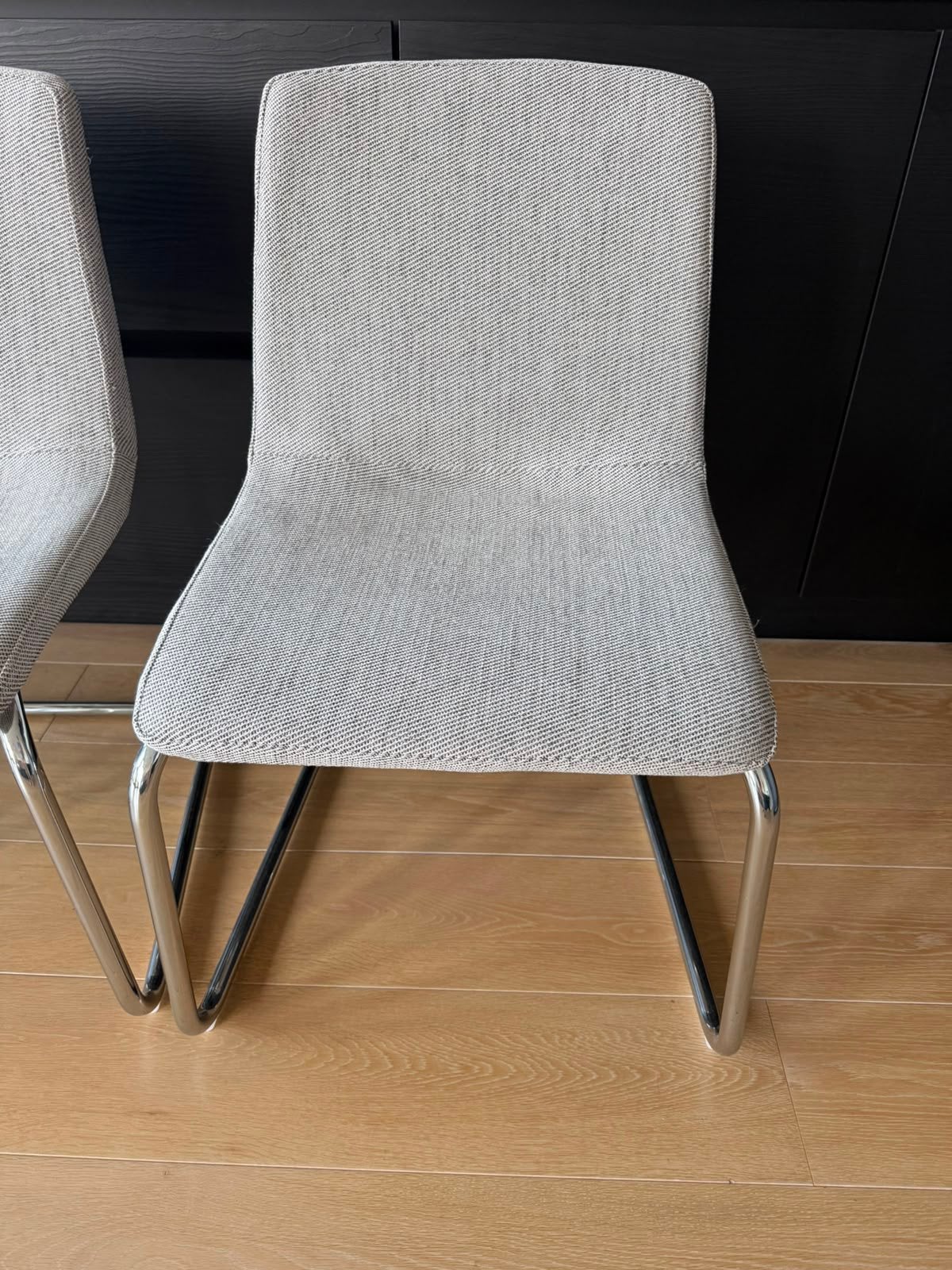 Stoelen, Ophalen, Zo goed als nieuw