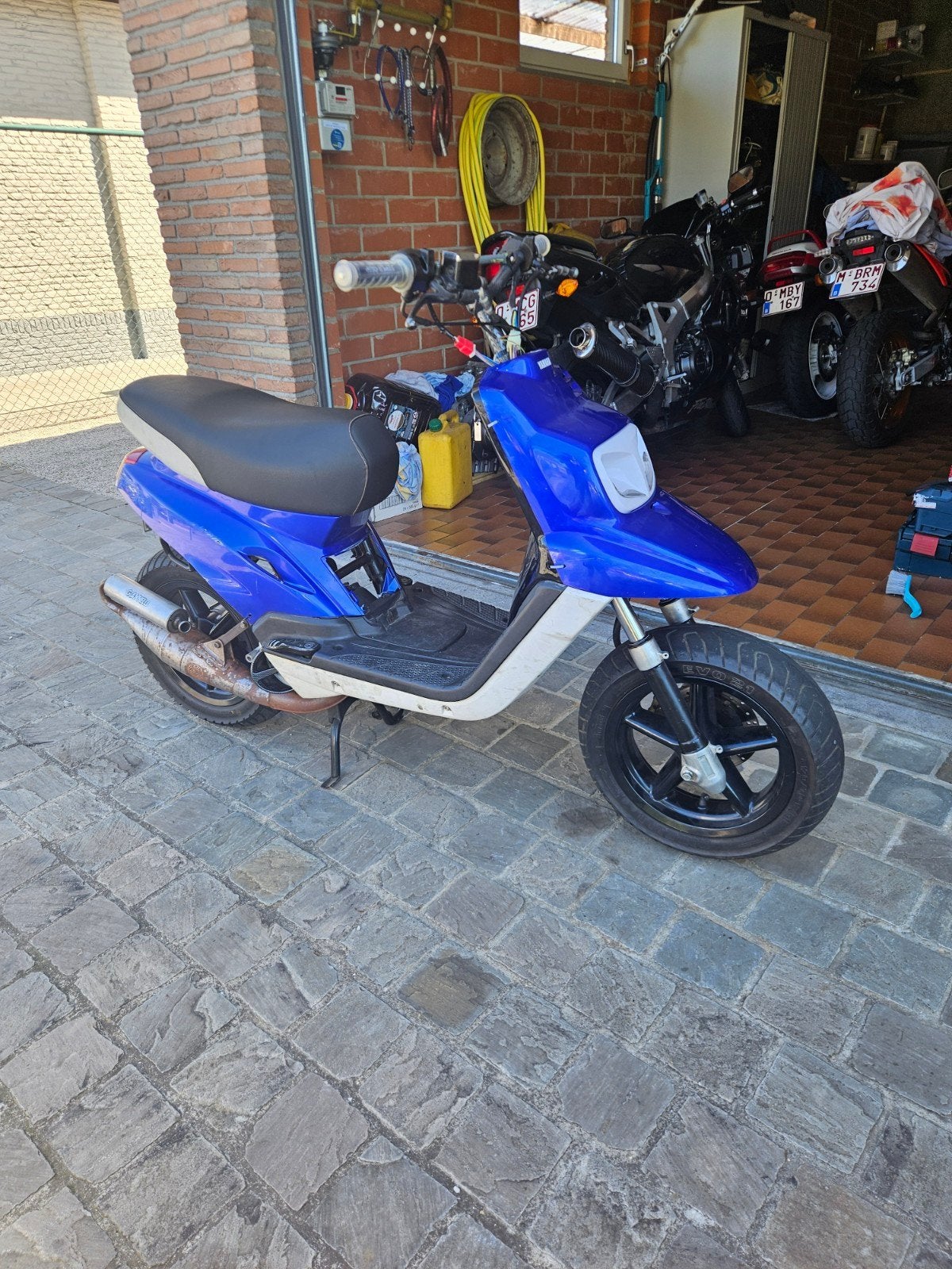 b klasse booster, Enlèvement