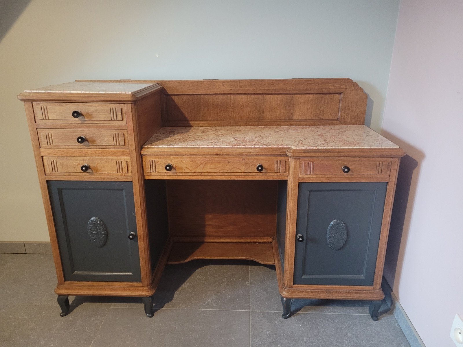 Kaptafel L1m34 D45 H92, Ophalen